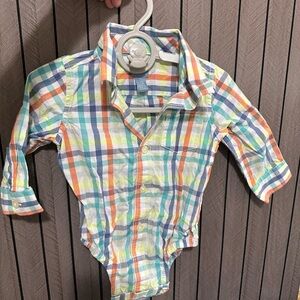 Baby Gap plaid long sleeve body suit 6-12M
